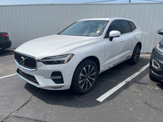 2023 Volvo XC60 B5 Plus Bright Theme