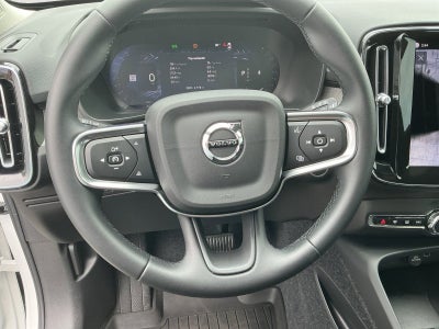 2026 Volvo XC40 B5 Plus