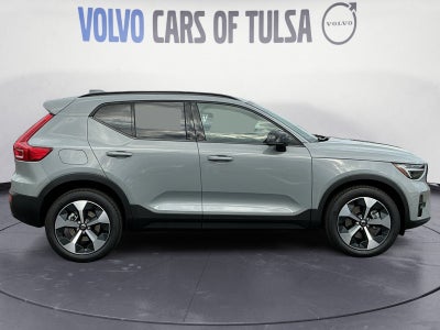 2026 Volvo XC40 B5 Plus