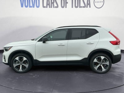 2026 Volvo XC40 B5 Plus