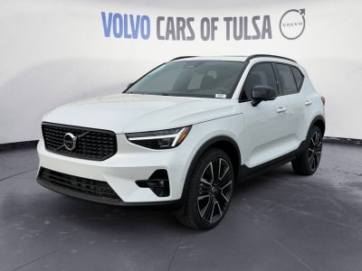 2026 Volvo XC40 B5 Ultra