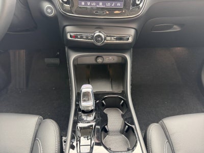 2026 Volvo XC40 B5 Ultra