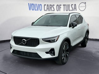 2026 Volvo XC40 B5 Ultra