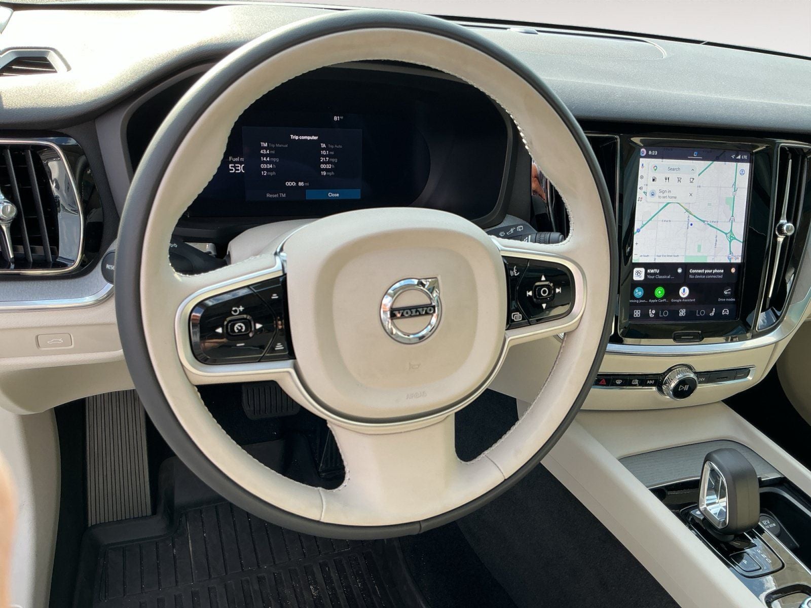 2026 Volvo V60 Cross Country B5 Plus