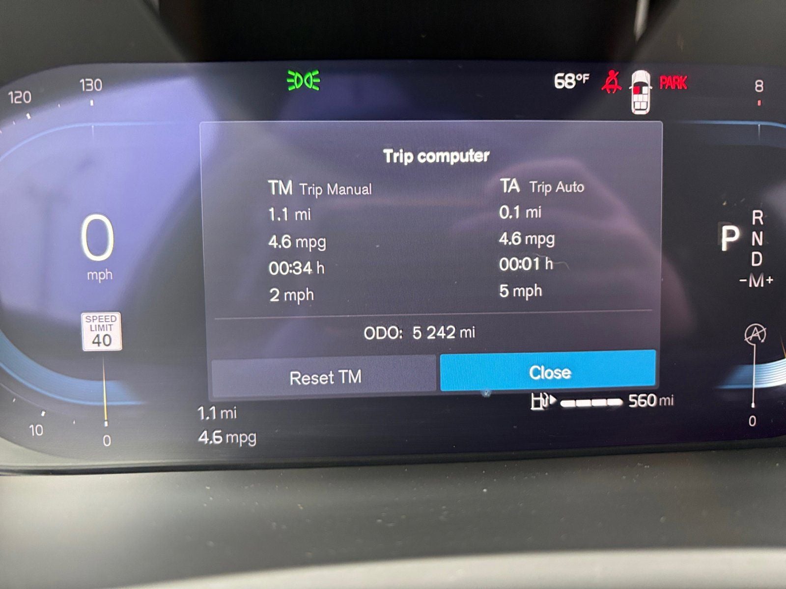 2025 Volvo XC90 B5 Plus