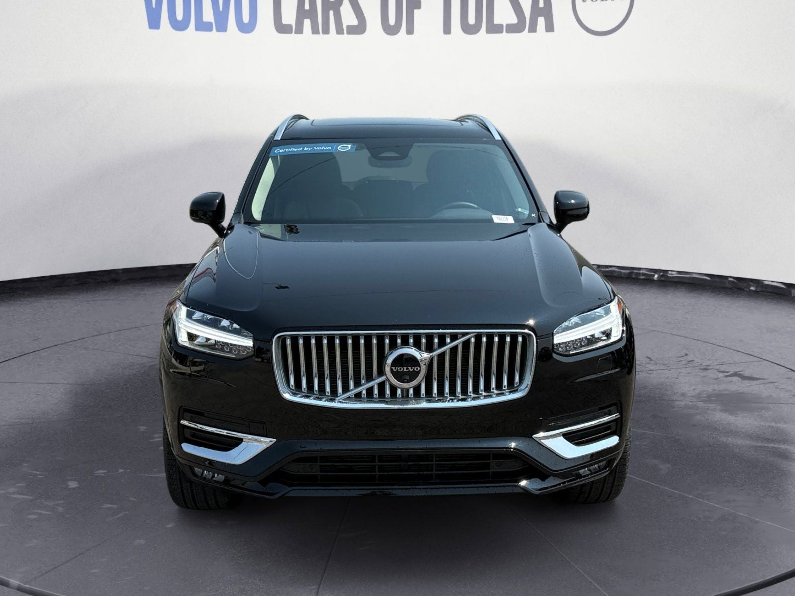 2025 Volvo XC90 B5 Plus