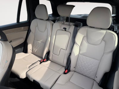 2026 Volvo XC90 B5 Plus