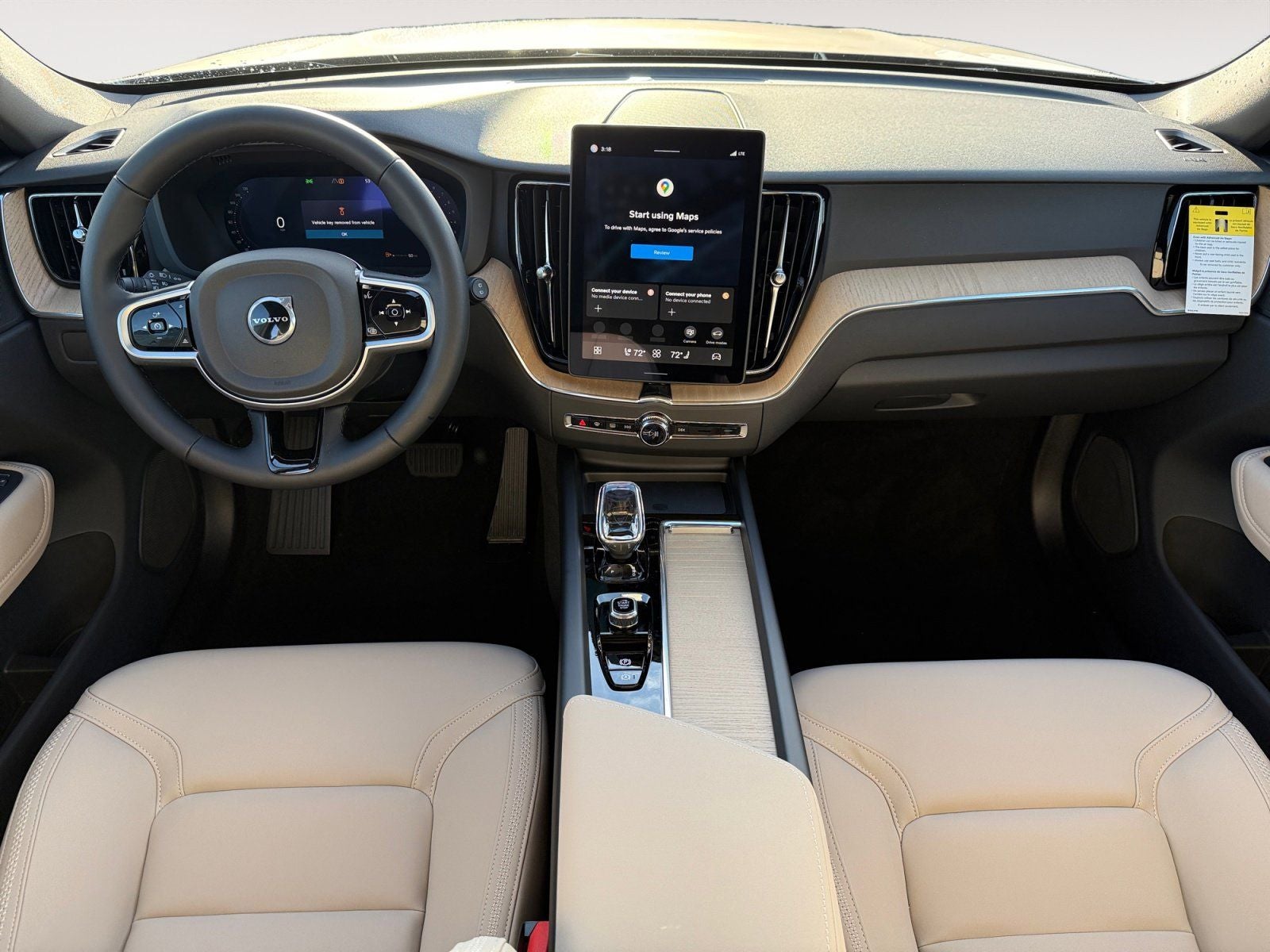 2026 Volvo XC60 B5 Plus