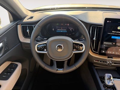 2026 Volvo XC60 B5 Plus