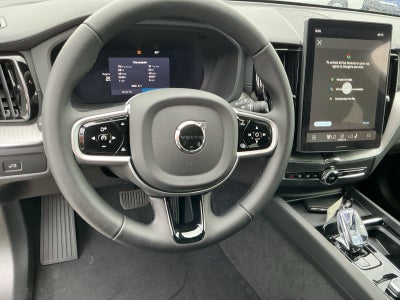 2026 Volvo XC60 B5 Ultra Black Edition