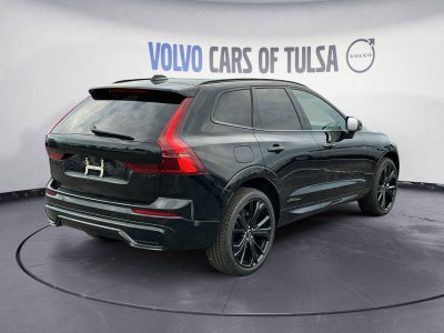 2026 Volvo XC60 B5 Ultra Black Edition