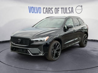 2026 Volvo XC60 B5 Ultra Black Edition