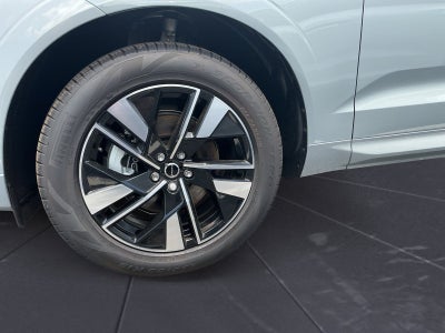 2026 Volvo XC60 B5 Core