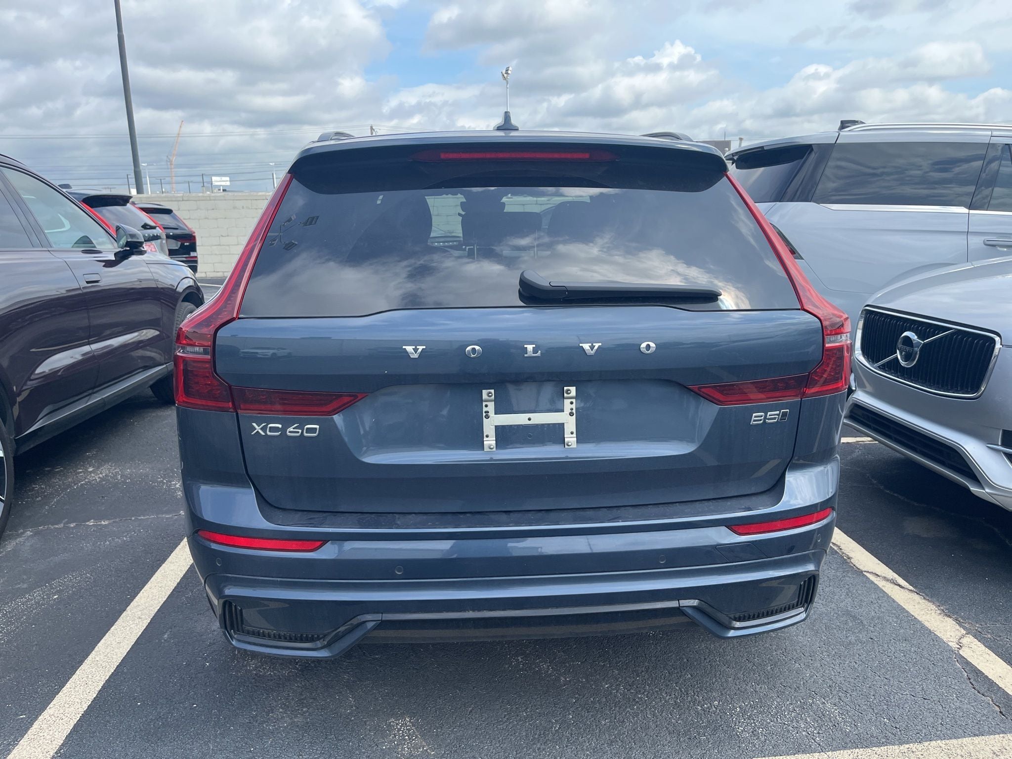 2026 Volvo XC60 B5 Core