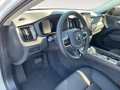 2026 Volvo XC60 B5 Core