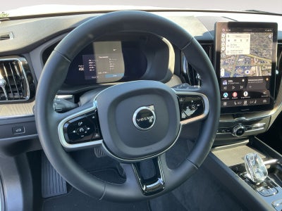 2026 Volvo XC60 B5 Core