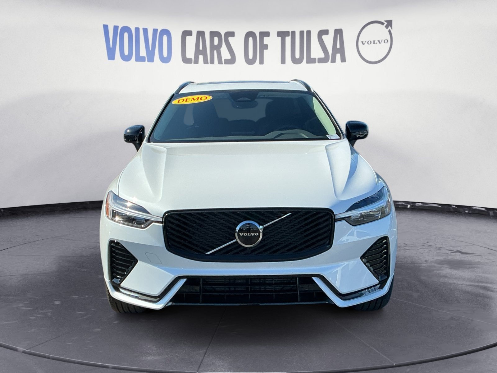 2026 Volvo XC60 B5 Core