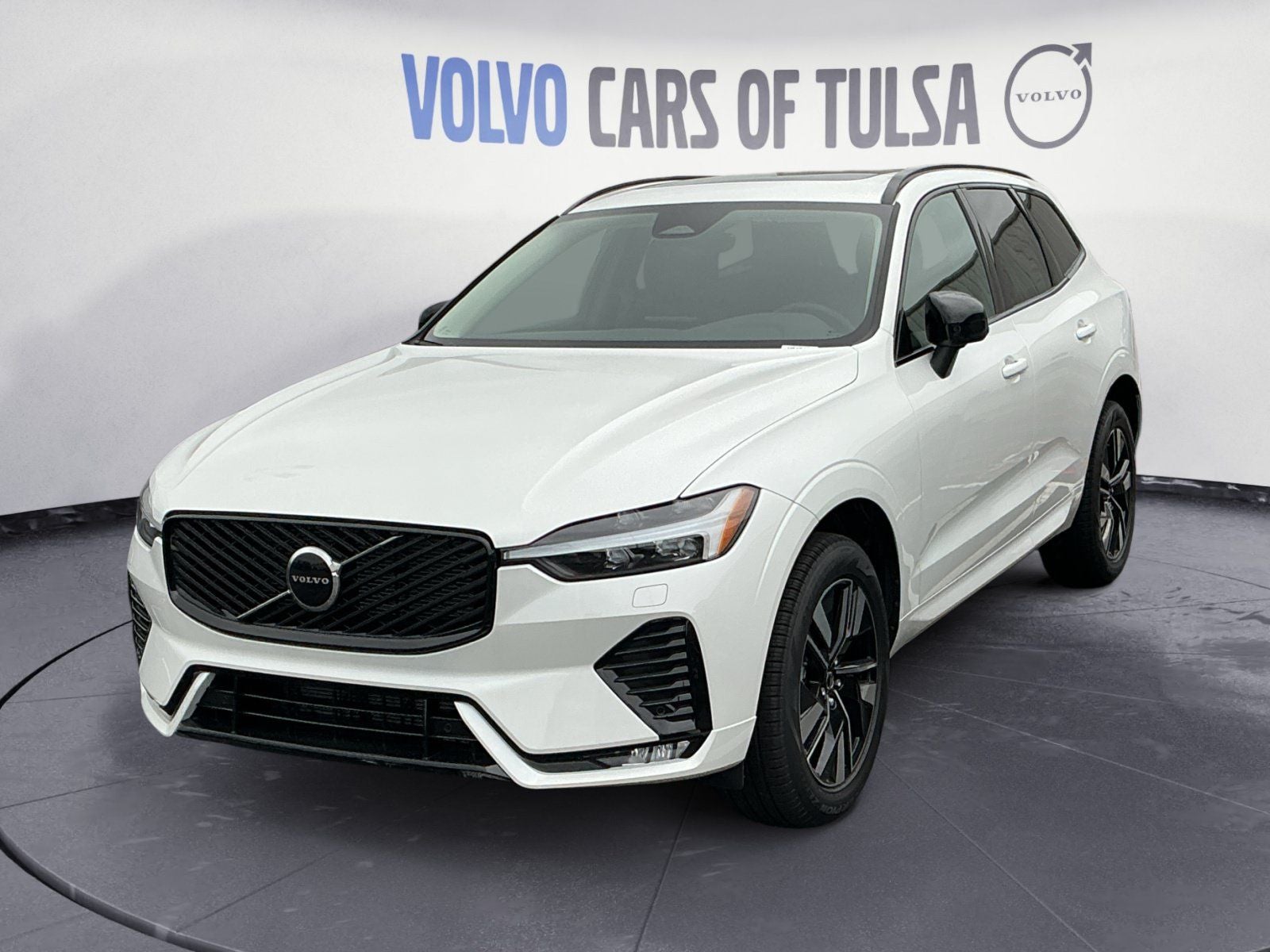 2026 Volvo XC60 B5 Core