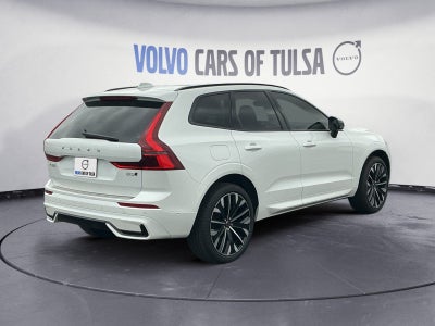 2026 Volvo XC60 B5 Ultra