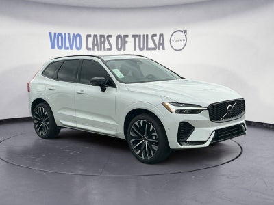 2026 Volvo XC60 B5 Ultra