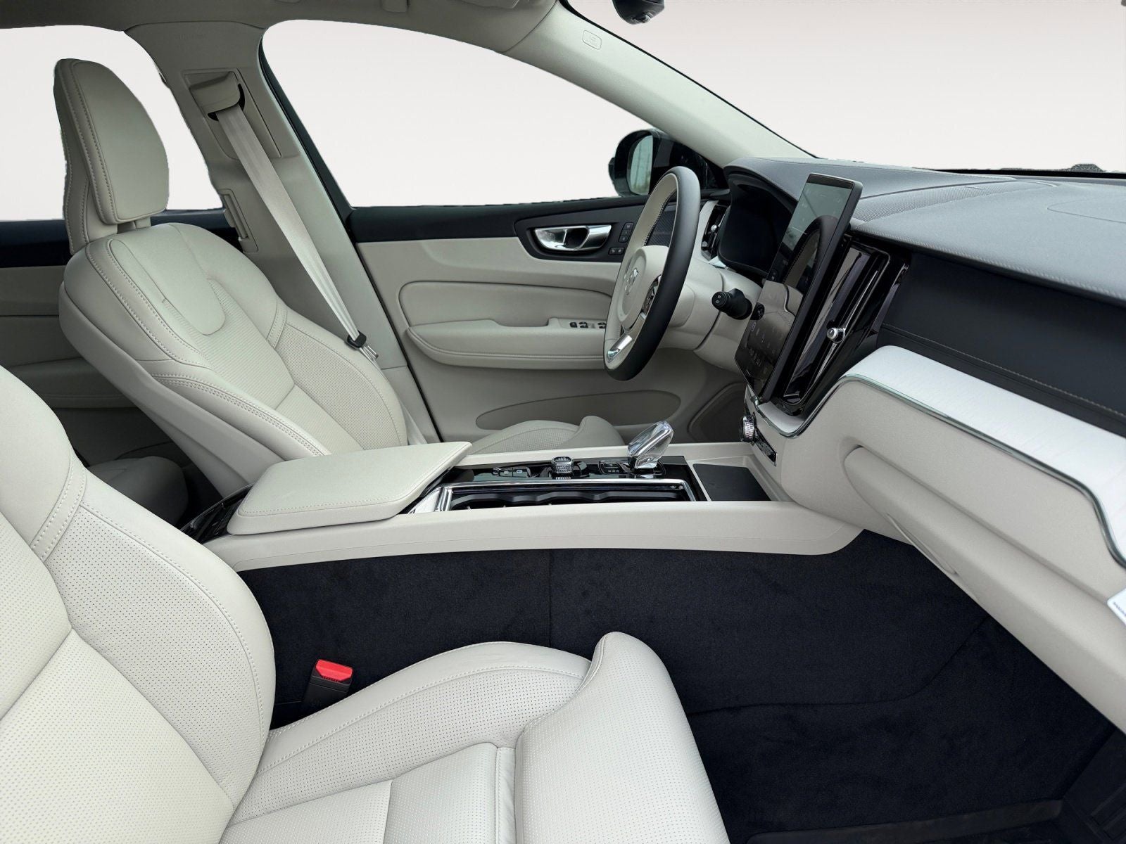 2026 Volvo XC60 B5 Ultra